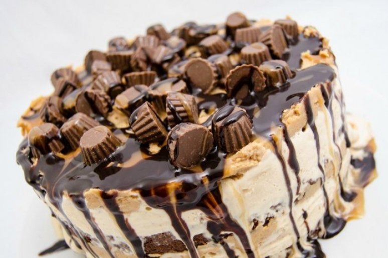 Chocolate Peanut Butter Icebox Cake