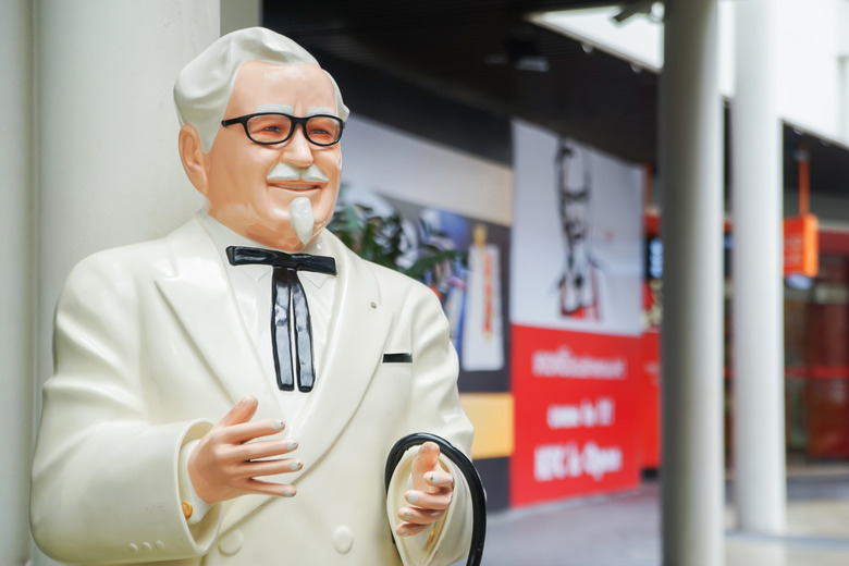 KFC: Colonel Sanders Traveled the Country Franchising His Fried Chicken Recipe