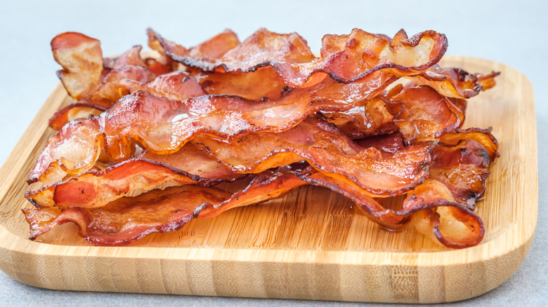 Bacon on cutting board