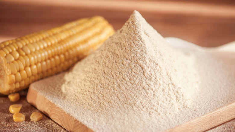 corn flour and corn