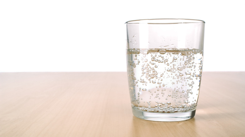 glass of seltzer or sparkling water