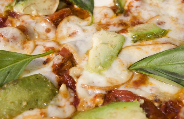 Avocado Pizza With Caramelized Onions Recipe