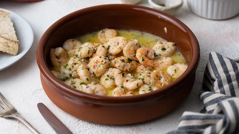 shrimp scampi in a bowl