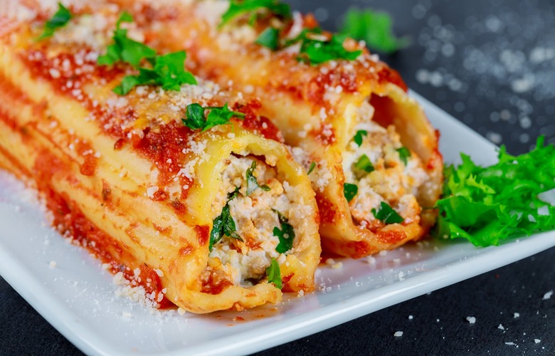 Cheese and Spinach Manicotti 