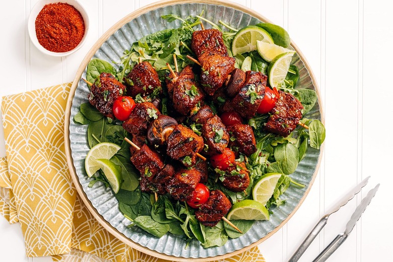 Smoky Beef and Mushroom Kebabs 