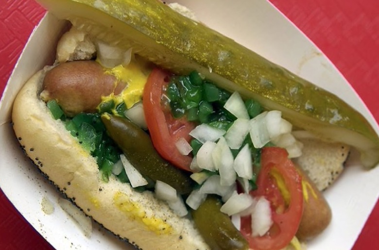 Chicago-Style Hot Dog 