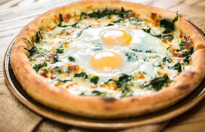 Sunny Side Up Breakfast Pizza