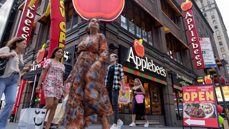 Applebee's in New York City