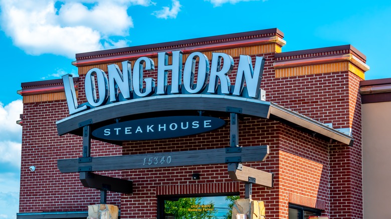 Longhorn Steakhouse restaurant