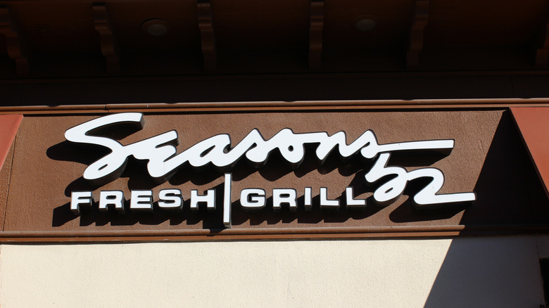 Seasons 52 restaurant