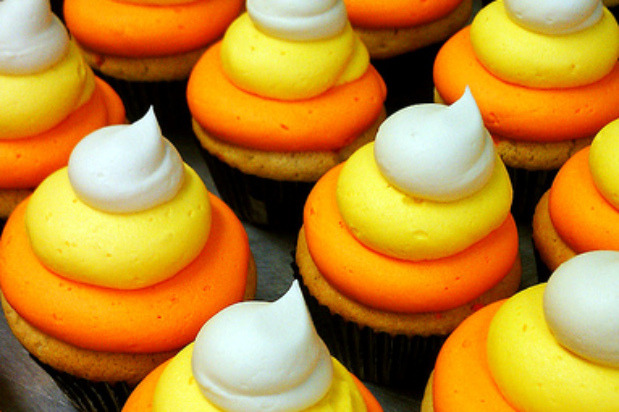 Candy Corn Cupcakes 