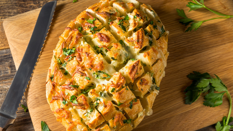 Cheesy pull apart bread