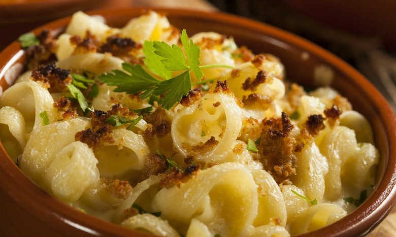 Smoked Gouda Macaroni and Cheese