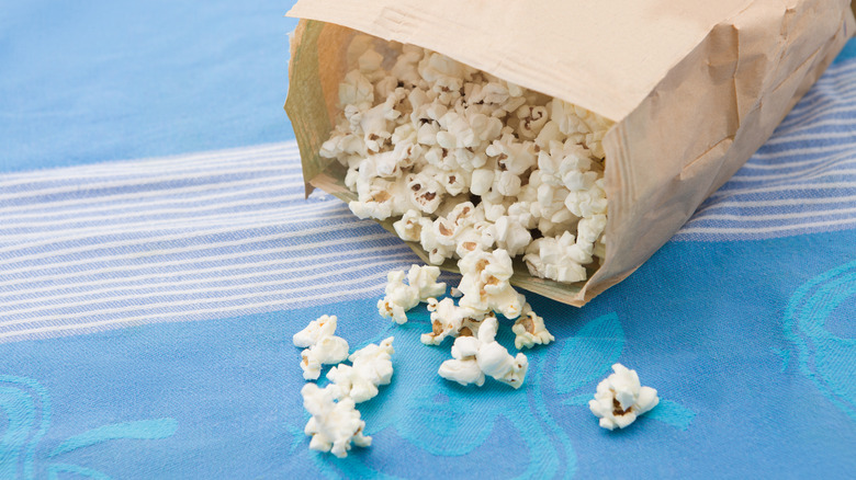 Microwave popcorn bag