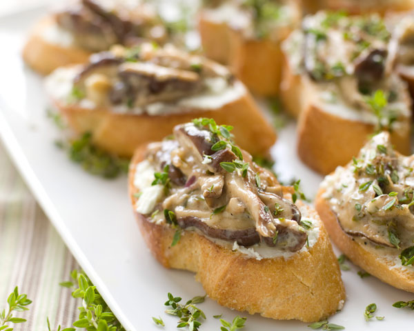 Shiitake Ragù on Chèvre Crostini Recipe