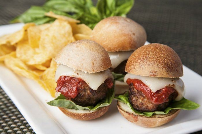 Melty Mozzarella Burger