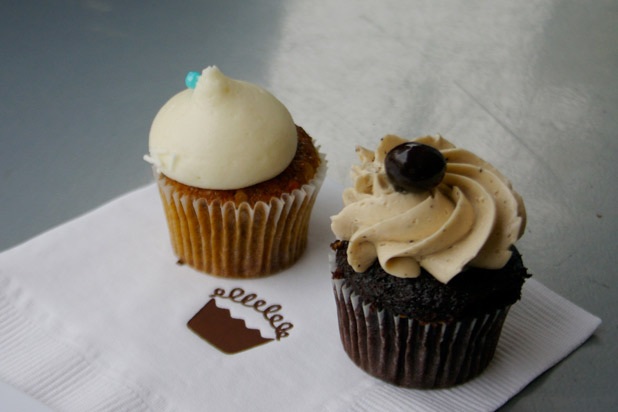 20) Kara's Cupcakes Karavan — San Francisco