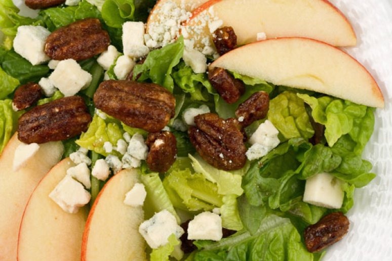 Gorgonzola and Apple Salad