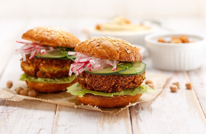 Falafel Burgers