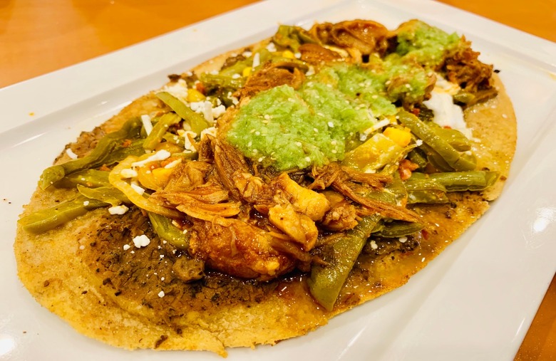 Grilled Chicken Huarache