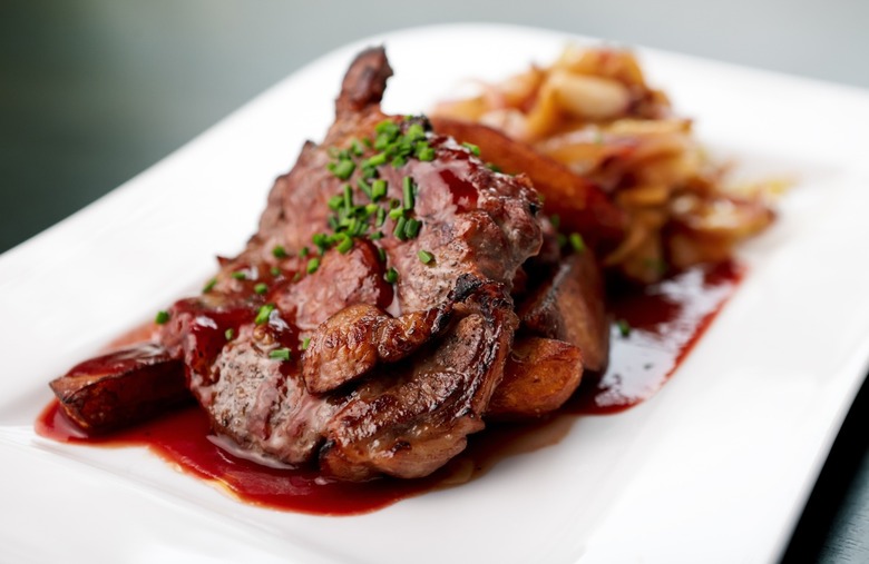 Pork Chops With Apple Raspberry Barbecue Sauce