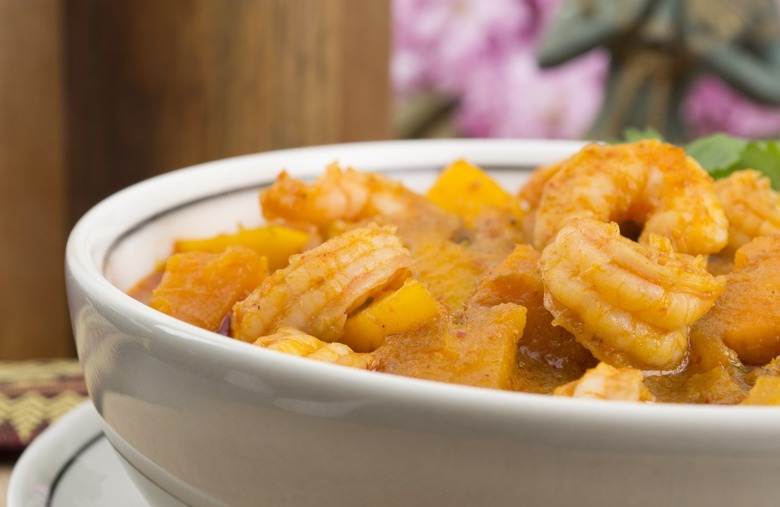 Butternut Squash and Coconut Soup With Shrimp