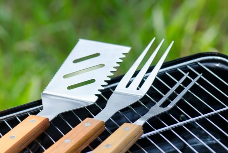 Choose the Right Tools at Your Barbecue