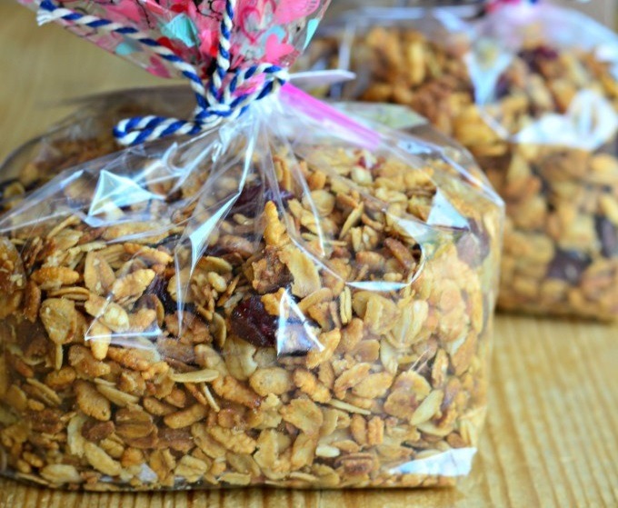 Cranberry Ginger Granola