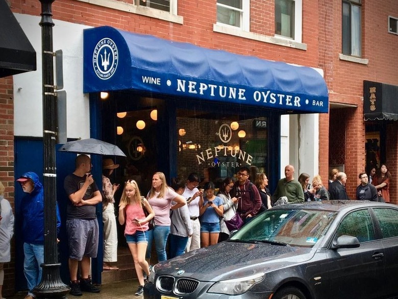 Neptune Oyster (Boston, Massachusetts) 