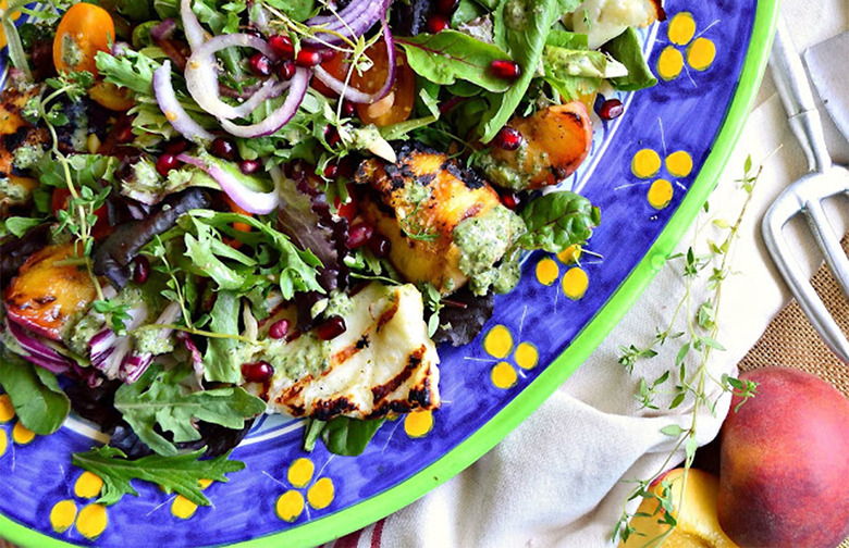 Grilled Halloumi and Peach Salad