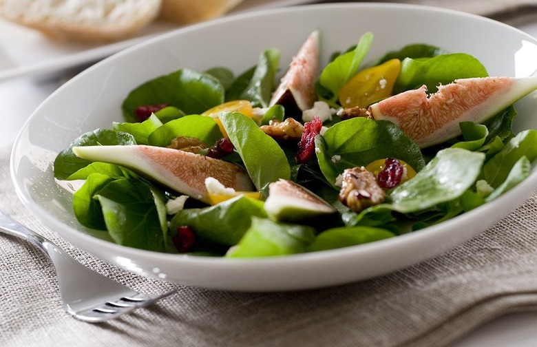 Spinach Salad With Grilled Figs