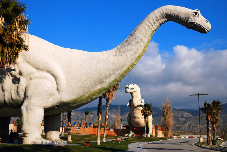 Cabazon Dinosaurs, Cabazon