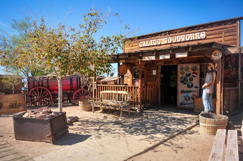 Calico Ghost Town, Yermo