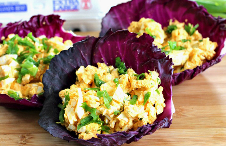 Sriracha Egg Salad Cabbage Wraps