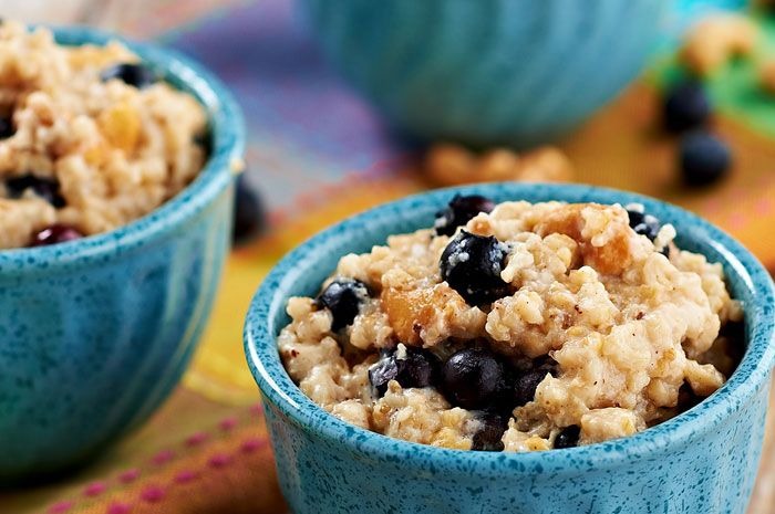 Cinnamon Slow-Cooker Oatmeal