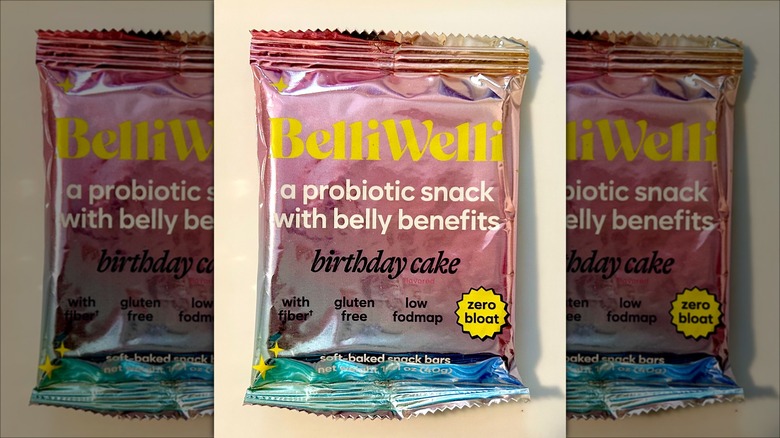 BelliWelli birthday cake bar