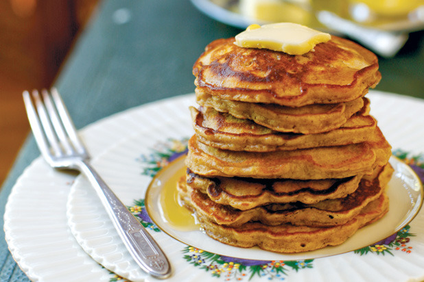 Oatmeal Cookie Pancakes