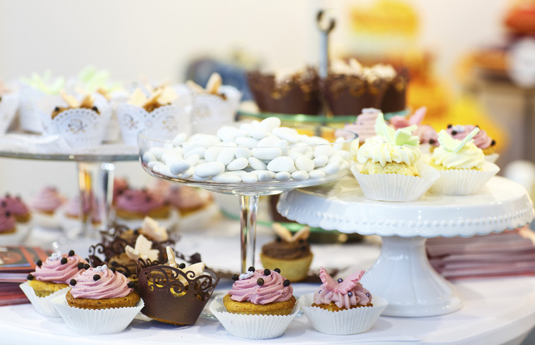 Setting Up a Dessert Bar