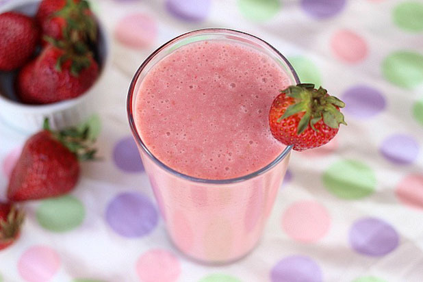 Simple Strawberry Milkshake