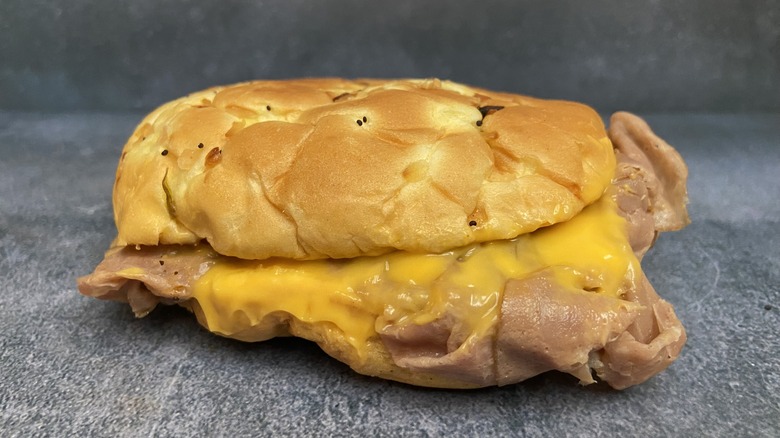 Arby's classic beef 'n cheddar