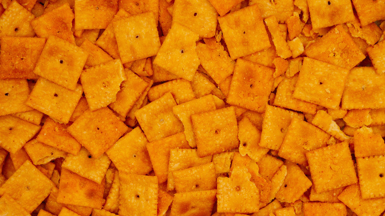 Cheez-It crackers