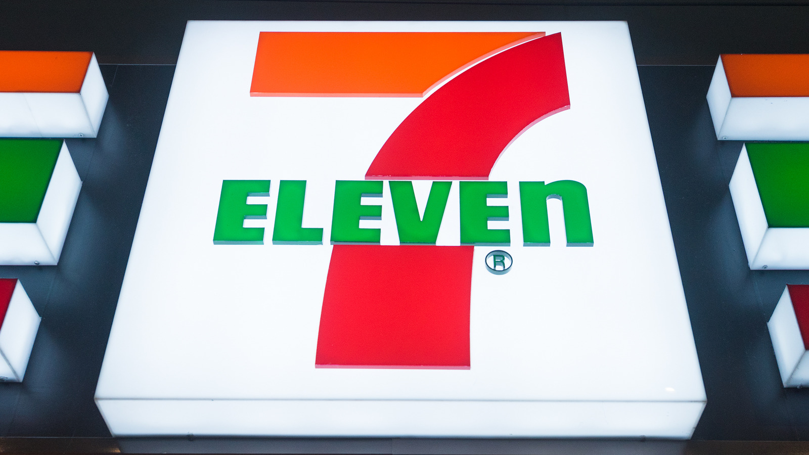 Snacks To Keep You Going 24/7, 7-Eleven