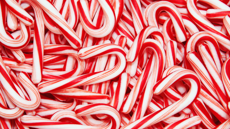 Pile of peppermint candy canes