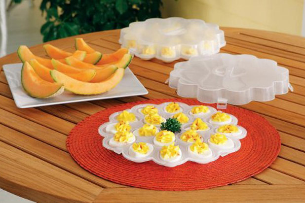 7 Heavenly Deviled Egg Trays Slideshow