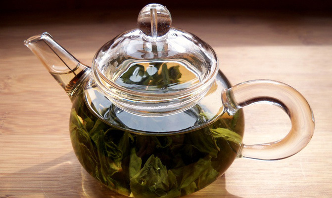 7 Herbal Teas That Will Make You Feel Better