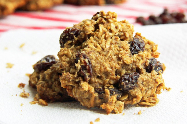 Oatmeal Raisin Cookies