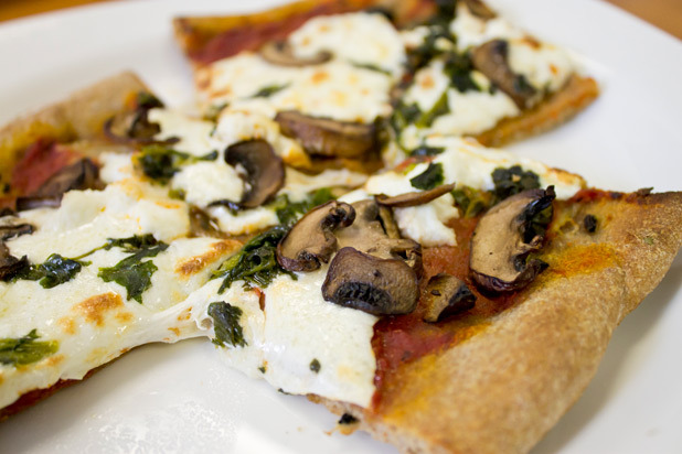 3. Roasted Garlic Pizza with Mushrooms and Spinach