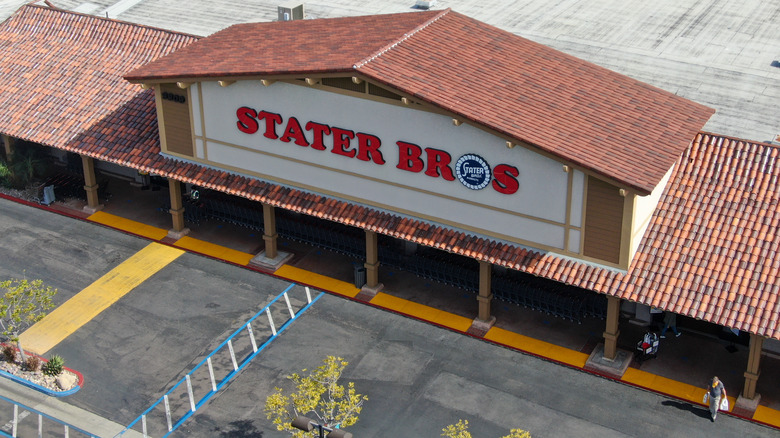 Stater Bros. Market storefront