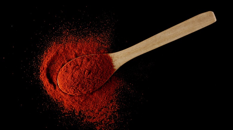 Cayenne powder on spoon