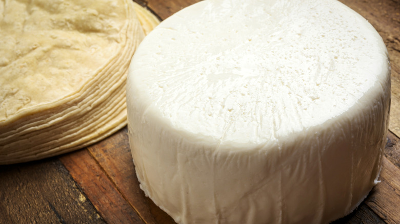 Pressed queso fresco and tortilla